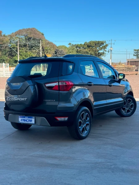 Ford EcoSport 1.5 Ti Vct Flex 100 Anos Automático - foto 2