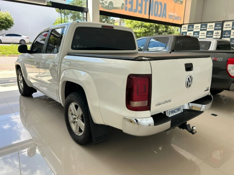Volkswagen Amarok 3.0 V6 TDI Diesel Highline Cd 4motion Automático - foto 4