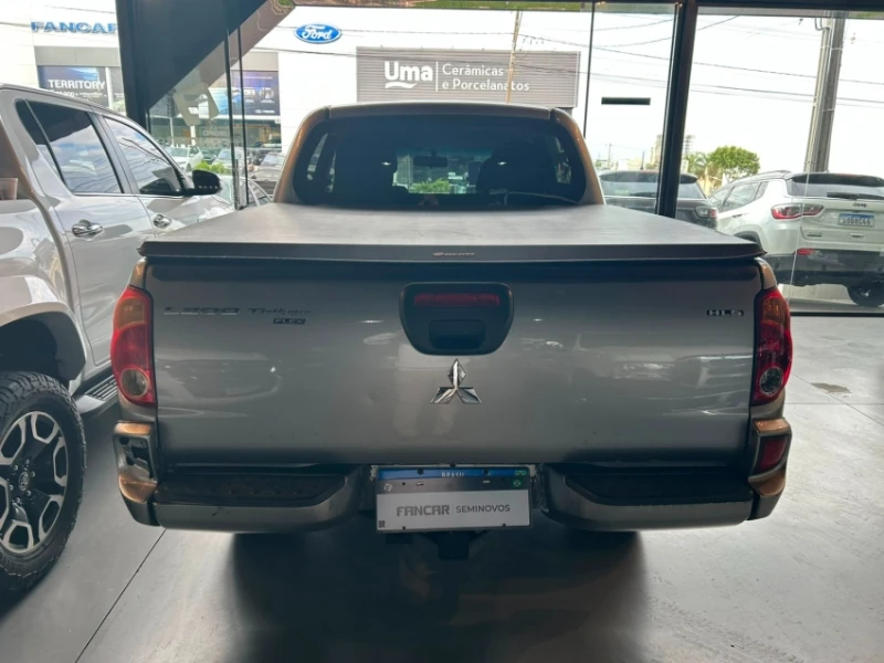 Mitsubishi L200 Triton 2.4 Hls 4X2 Cd 16V Flex 4P Manual - foto 5