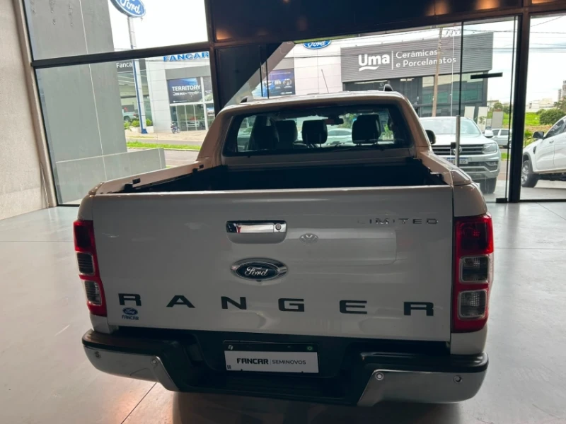 Ford Ranger 3.2 Limited 4X4 Cd 20V Diesel 4P Automático - foto 4