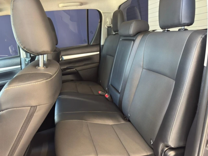Toyota Hilux 2.8 D 4d Turbo Diesel Cd Srx 4X4 Automático - foto 11
