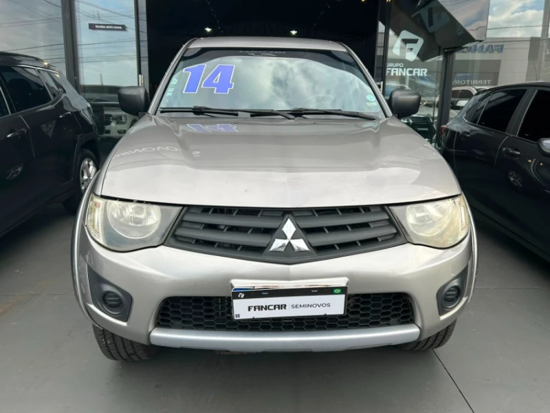 Mitsubishi L200 Triton 2.4 Hls 4X2 Cd 16V Flex 4P Manual - foto 2