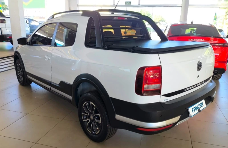 Volkswagen Saveiro 1.6 Cross Cd 16V Flex 2P Manual - foto 4