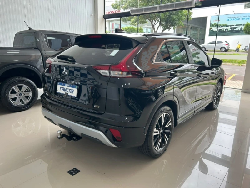 Mitsubishi Eclipse Cross 1.5 Mivec Turbo Gasolina Hpe CVT - foto 3