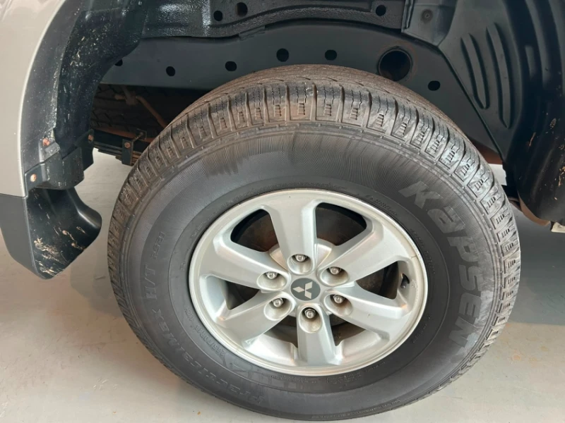 Mitsubishi L200 Triton 2.4 Hls 4X2 Cd 16V Flex 4P Manual - foto 10