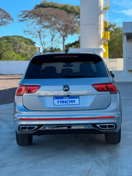 Volkswagen Tiguan 2.0 300 TSI Gasolina Allspace R Line Automático - foto 7