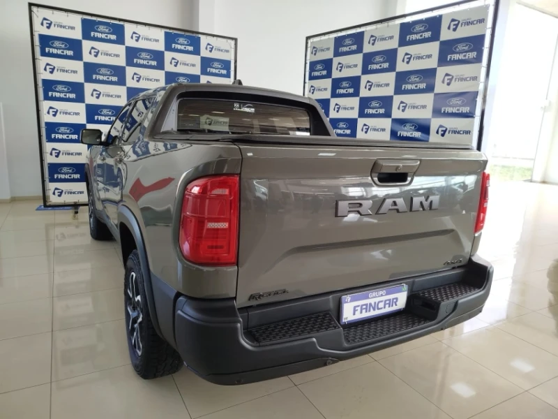 Ram Rampage 2.0 Turbo Diesel Rebel 4X4 Automático - foto 4