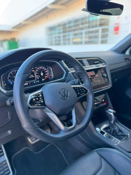 Volkswagen Tiguan 2.0 300 TSI Gasolina Allspace R Line Automático - foto 12