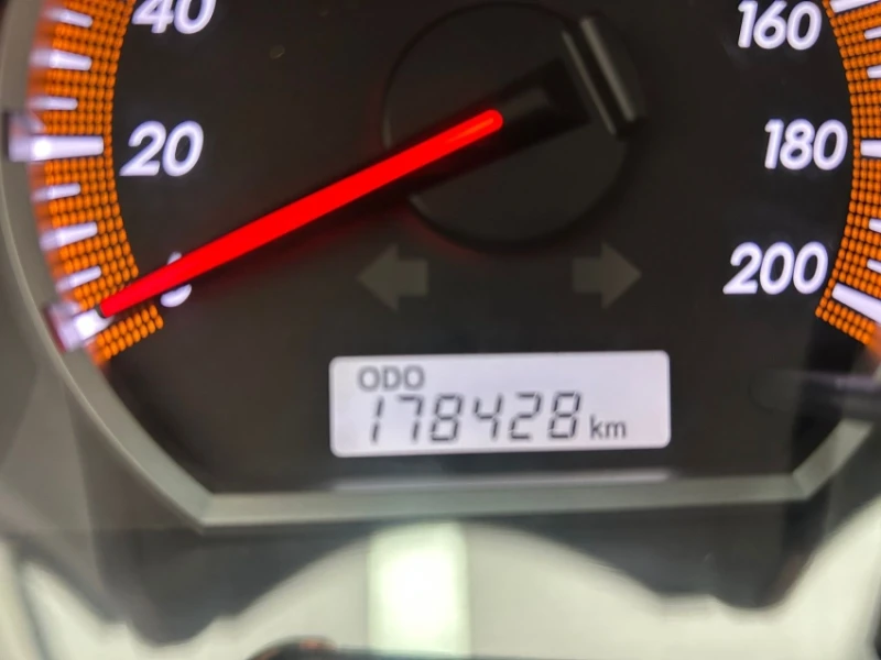 Toyota Hilux 2.7 Srv 4X2 Cd 16V Flex 4P Automático - foto 6