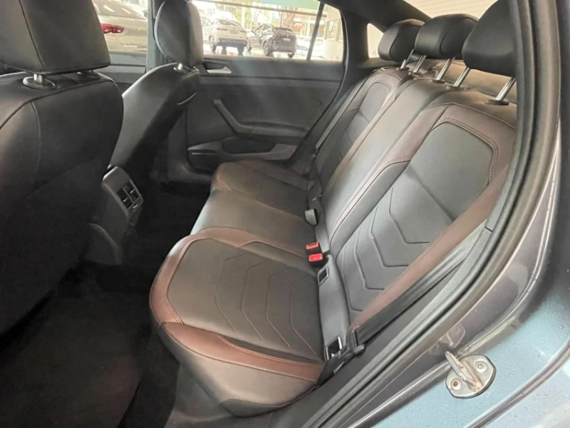 Volkswagen Virtus 1.0 200 TSI Highline Automático - foto 8