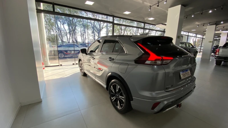 Mitsubishi Eclipse Cross 1.5 Mivec Turbo Gasolina Hpe S S Awc CVT - foto 7
