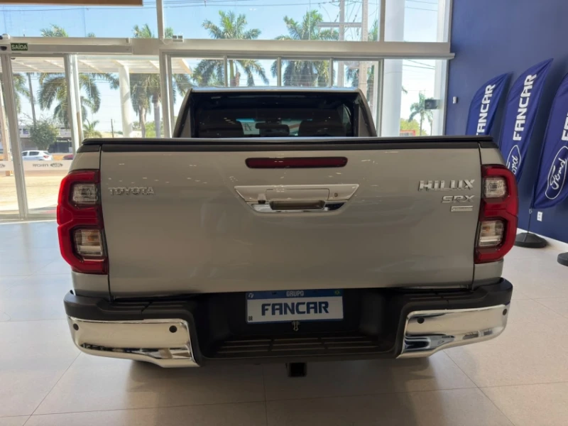 Toyota Hilux 2.8 D 4d Turbo Diesel Cd Srx Plus 4X4 Automático - foto 6