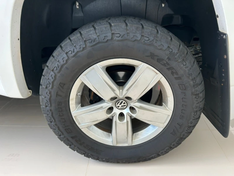 Volkswagen Amarok 3.0 V6 TDI Diesel Highline Cd 4motion Automático - foto 8