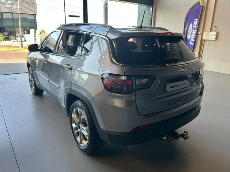 Jeep Compass 1.3 T270 Turbo Flex Longitude - foto 6