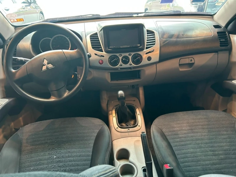 Mitsubishi L200 Triton 2.4 Hls 4X2 Cd 16V Flex 4P Manual - foto 7