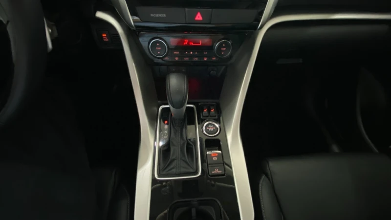 Mitsubishi Eclipse Cross 1.5 Mivec Turbo Gasolina Hpe S S Awc CVT - foto 12