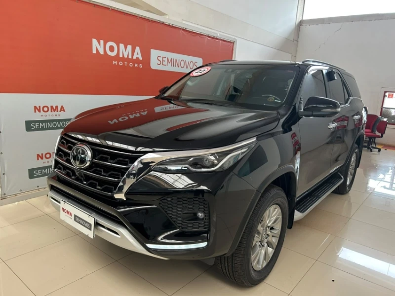 2.8 D-4D TURBO DIESEL SRX 7L 4X4 AUTOMÁTICO
