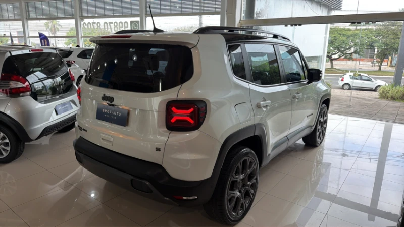 Jeep Renegade 1.3 T270 Turbo Flex S 4X4 - foto 4
